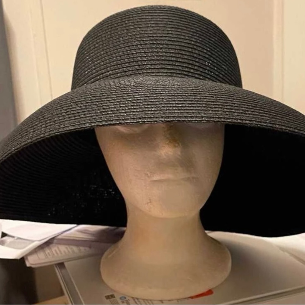 BREAKFAST IN TIFFANY STRAW HAT - Picture 8 of 13